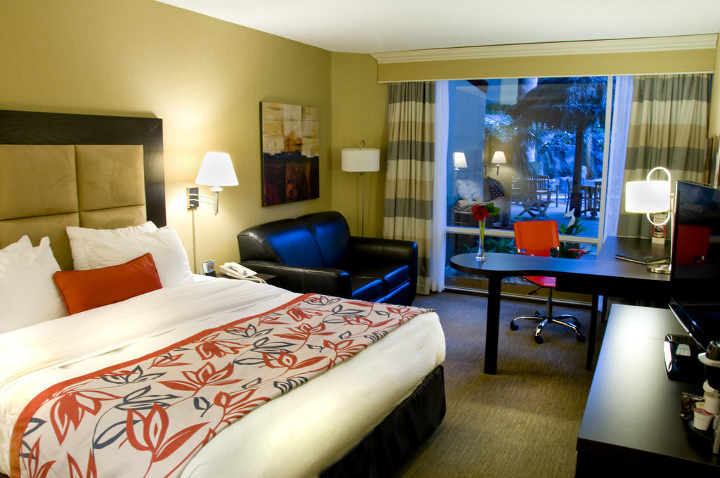 Ramada Plaza Crystal Palace Dieppe Room photo